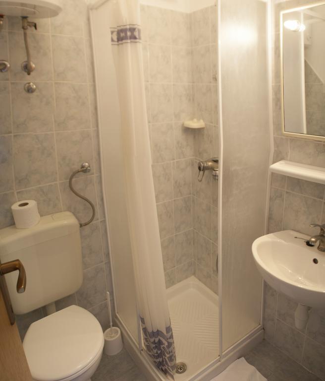 House Baglija Apartment Lumbarda Cameră foto