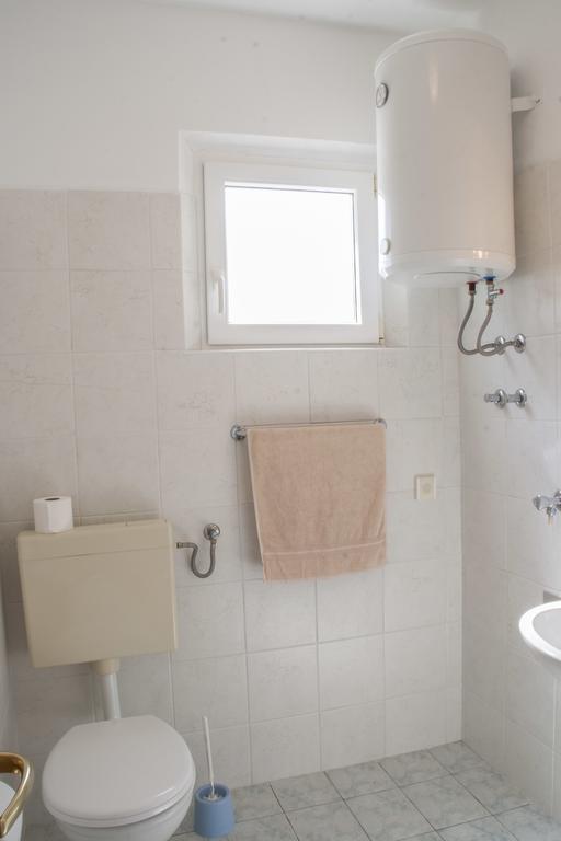 House Baglija Apartment Lumbarda Cameră foto